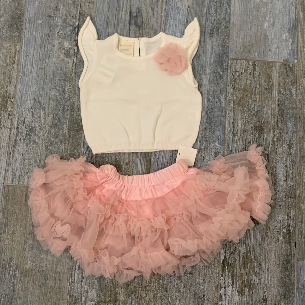 NEW! First impressions 2 piece tutu skirt and sweater top
